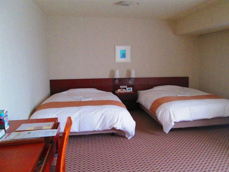 Keisei Hotel Miramare Chiba Exteriör bild