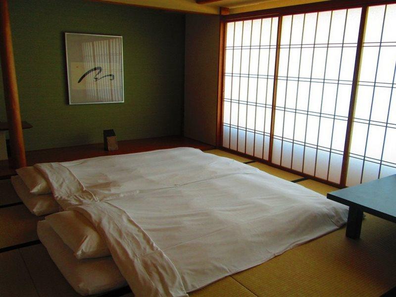 Keisei Hotel Miramare Chiba Exteriör bild
