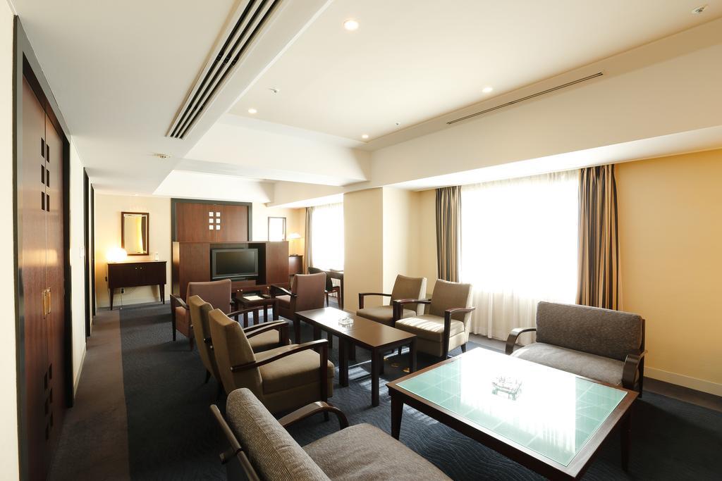 Keisei Hotel Miramare Chiba Exteriör bild